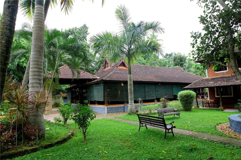 Athreya Ayureveda Centre Hotel Kottayam Esterno foto